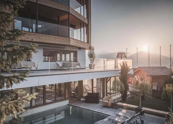 Kronplatz-Resort Berghotel Zirm